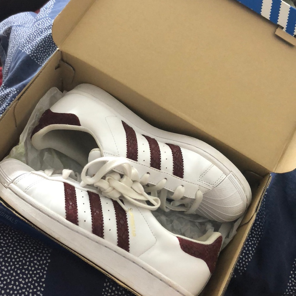 Adidas Superstars